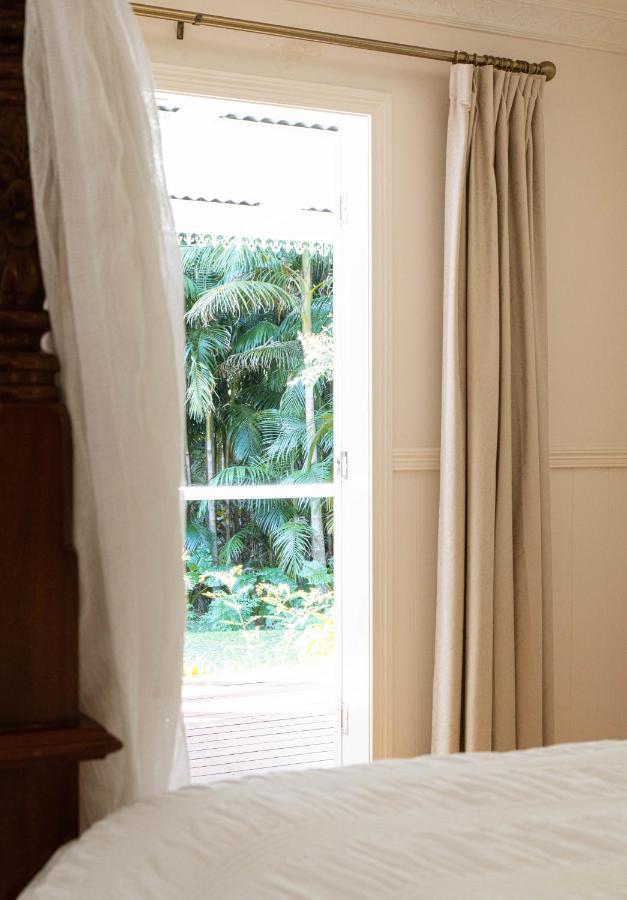 Romantic Cottage, Tamborine Mountain Экстерьер фото