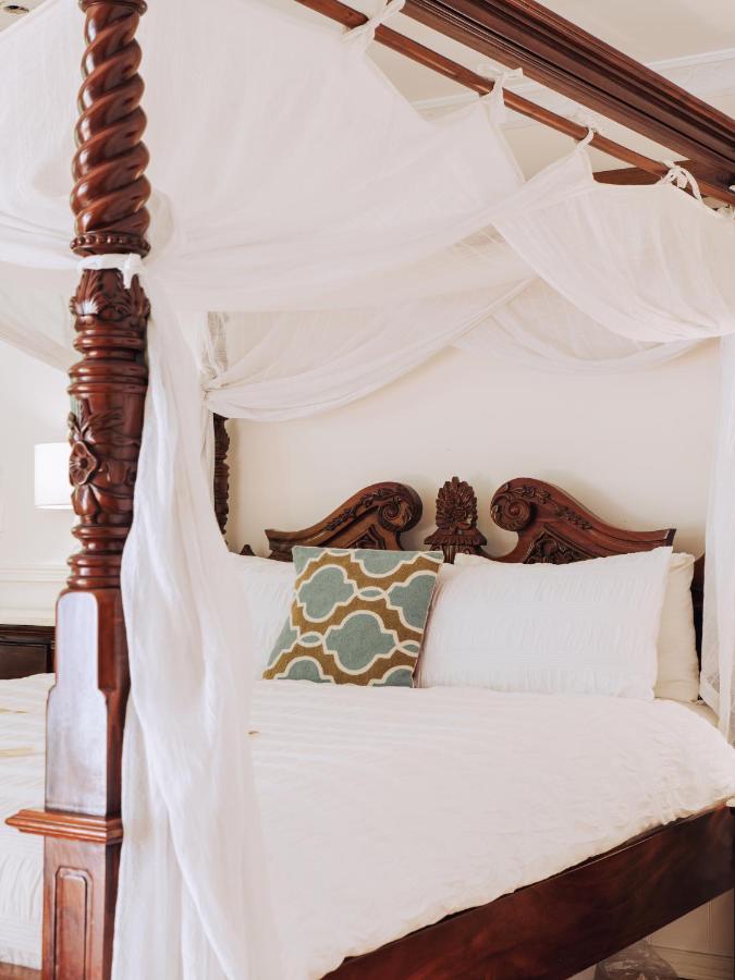 Romantic Cottage, Tamborine Mountain Экстерьер фото