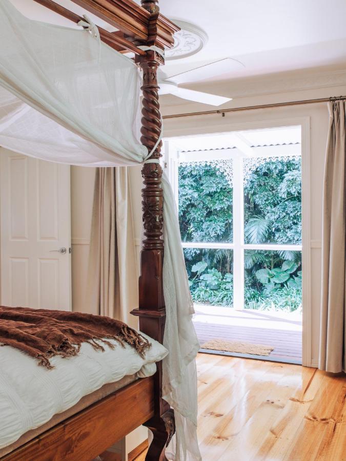 Romantic Cottage, Tamborine Mountain Экстерьер фото